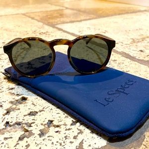 Le Specs Cubanos sunglasses